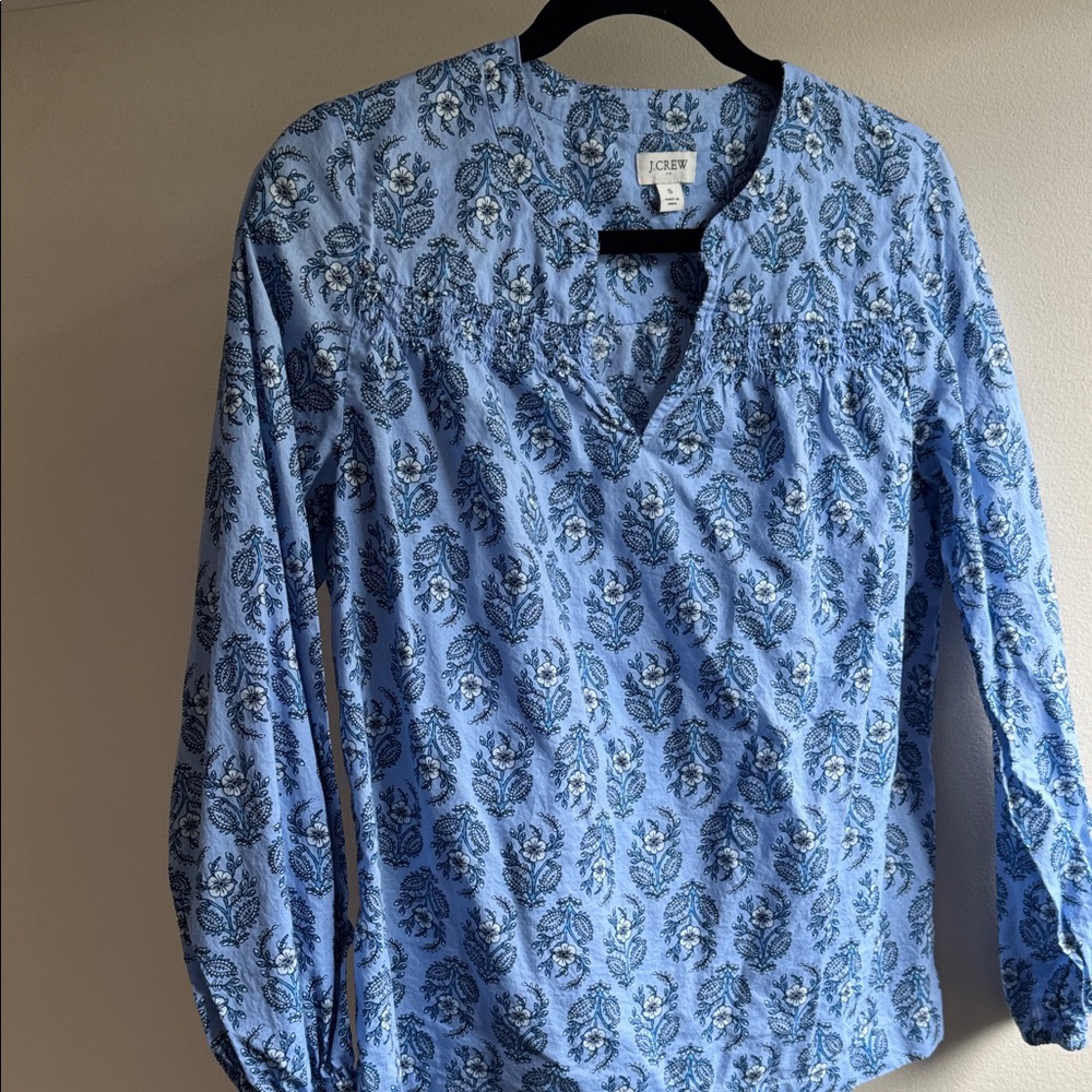 J. Crew Women Blue Floral Smocked V-Neck Blouse, size S , used like new